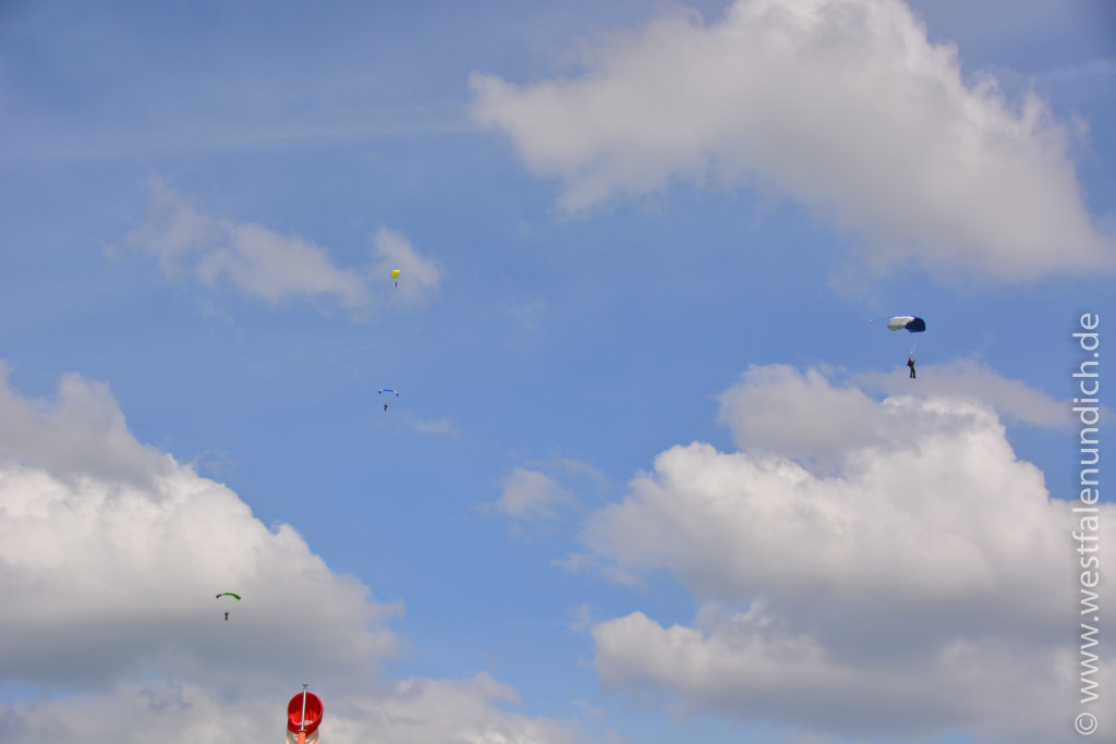 Fallschirm - Bild 02